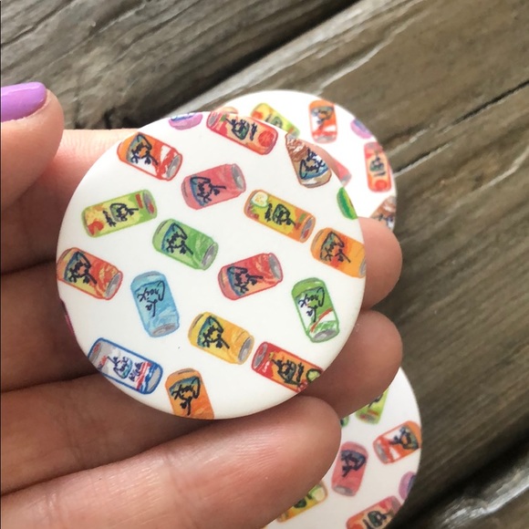 La Croix PopSocket - Picture 2 of 4